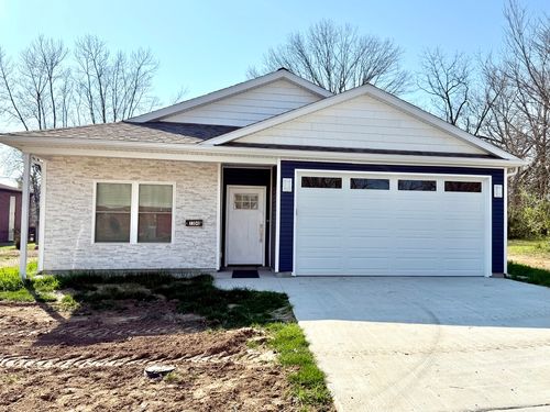 1104 Midway Ct, Marion, IL, 62959-1535 | Card Image