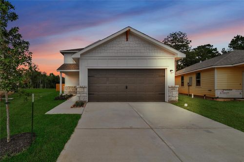 25480 Carnation Court, Montgomery, TX, 77316 | Card Image