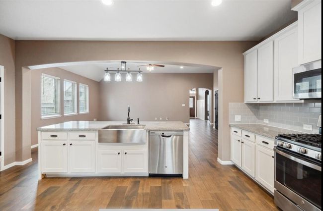 5715 Oakhurst Trl, House other with 4 bedrooms, 2 bathrooms and 2 parking in Pasadena TX | Image 17