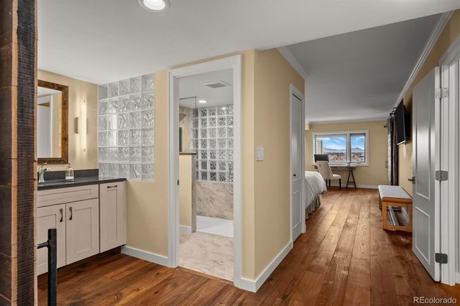 APT-1902 - 1551 Larimer St, Condo with 2 bedrooms, 2 bathrooms and 2 parking in Denver CO | Image 20