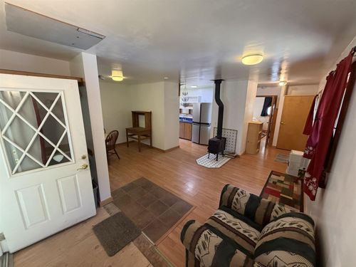 10 White Dr, Gustavus, AK, 99826 | Card Image