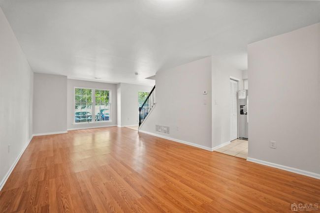 14 Carrie Ct, Townhouse with 3 bedrooms, 3 bathrooms and null parking in Kendall Park NJ | Image 5