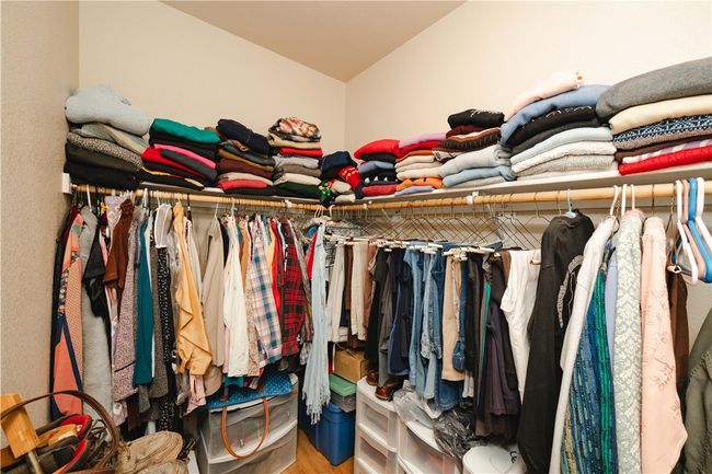 Closet | Image 43