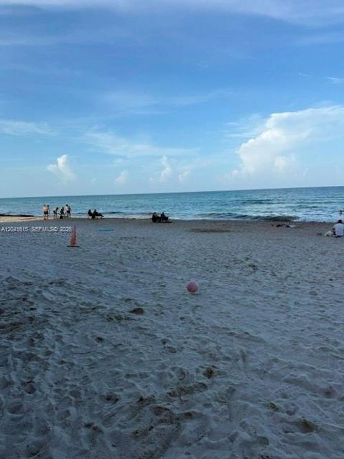 348-19201 Collins Ave, Sunny Isles Beach, FL, 33160-2202 | Card Image