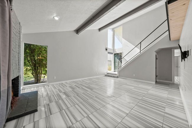 9433 Singing Quail Dr, Condo with 3 bedrooms, 2 bathrooms and 2 parking in Austin TX | Image 12
