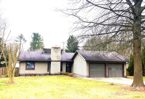 15 Golden Oaks Ln, Fletcher, NC, 28732-9234 | Card Image