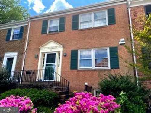 13 E Cliff St, ALEXANDRIA, VA, 22301-1936 | Card Image