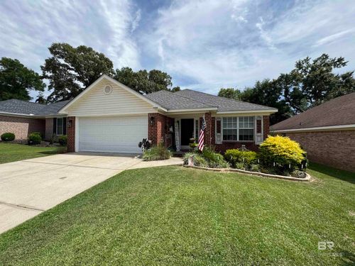 7582 Avery Ln, Daphne, AL, 36526-8325 | Card Image