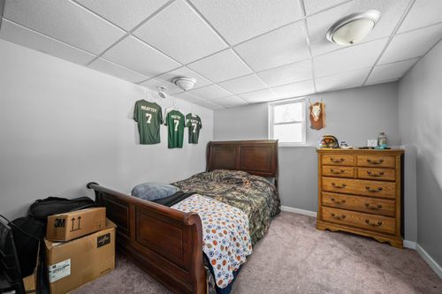 47 Henry Dr, Effingham, NH, 03882-8401 | Card Image