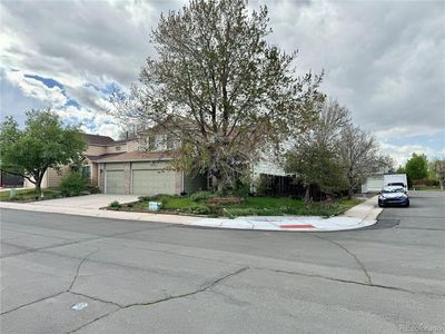 20663 E 43rd Avenue, House other with 4 bedrooms, 2 bathrooms and 3 parking in Denver CO | Image 2