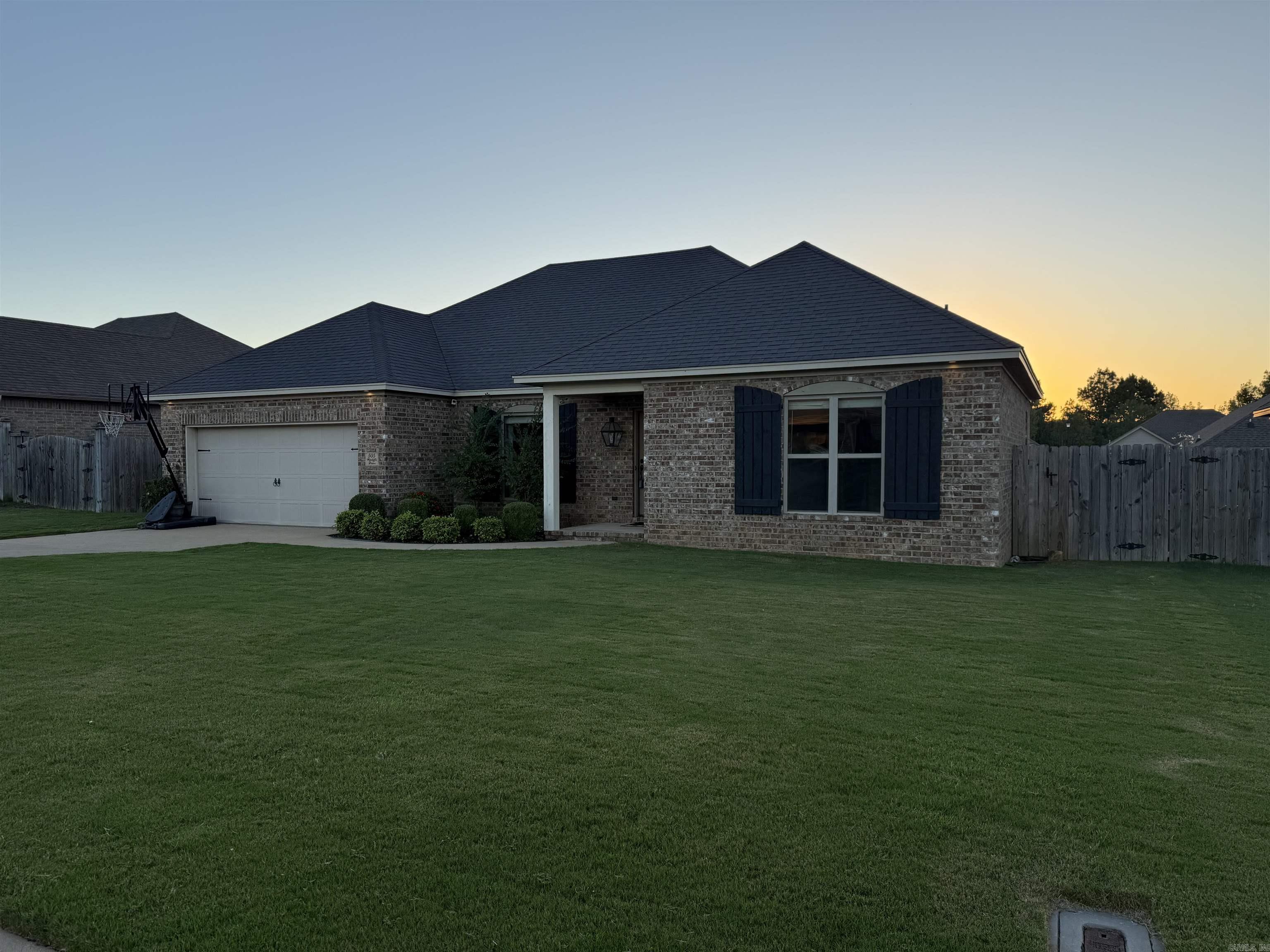 Wycliffe Dr, Searcy, AR 72143