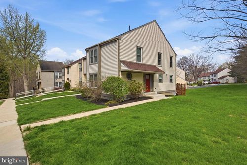 51 Potter Ct, MEDIA, PA, 19063-5524 | Card Image