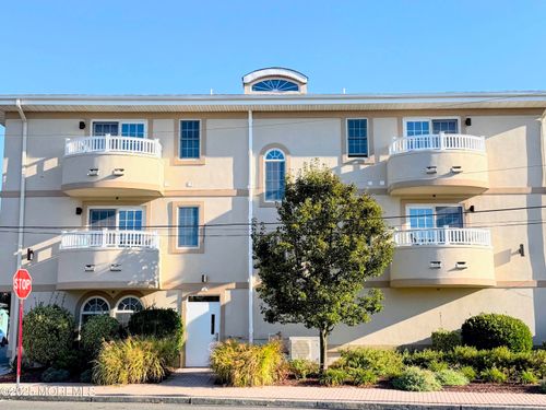 308-2 Main St, Bradley Beach, NJ, 07720-1059 | Card Image