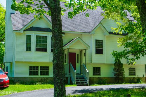 106 Lakeview Court, Milford, PA, 18337 | Card Image