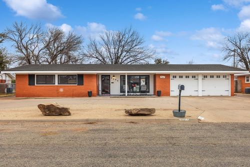 3004 34th St, Snyder, TX, 79549 | Card Image