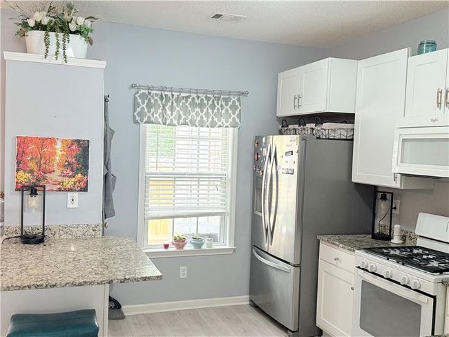 4172 Howell Park Rd, Townhouse with 3 bedrooms, 3 bathrooms and 2 parking in Duluth GA | Image 8