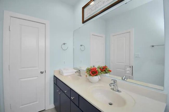 5411 Lindsay Ln, Townhouse with 2 bedrooms, 3 bathrooms and null parking in Houston TX | Image 29