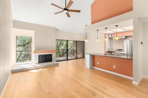 4-222-4711 Spicewood Springs Road, Austin, TX, 78759 | Card Image