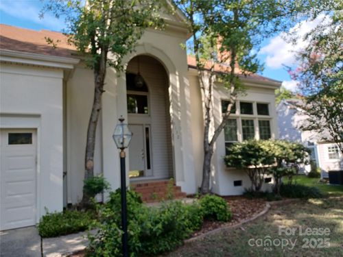 9132 E Orchard Ln, Charlotte, NC, 28210-7976 | Card Image