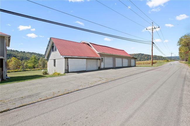 385 Frantz Rd, House other with 3 bedrooms, 2 bathrooms and 5 parking in Confluence PA | Image 5