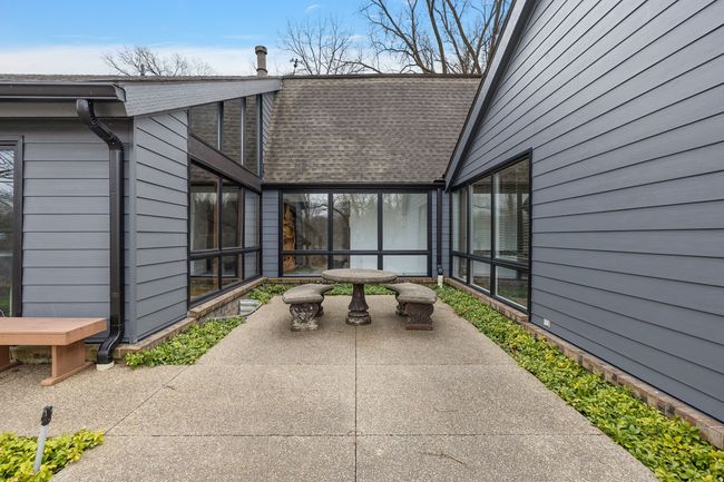 19911 Old Pond Ct, House other with 4 bedrooms, 4 bathrooms and null parking in Beverly Hills MI | Image 38
