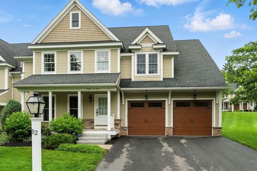 6-12 Taylor Cove Dr, Andover, MA, 01810-1213 | Card Image