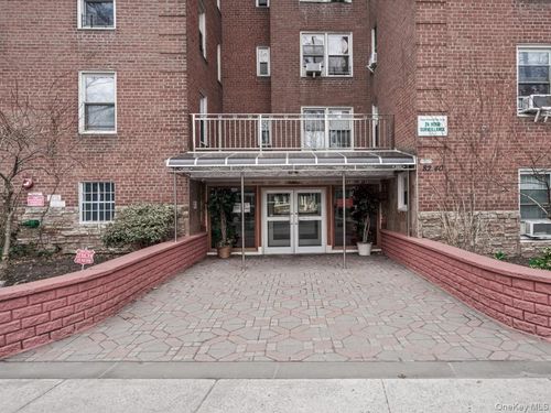 apt-6k-82-40 Austin St, Kew Gardens, NY, 11415-1419 | Card Image