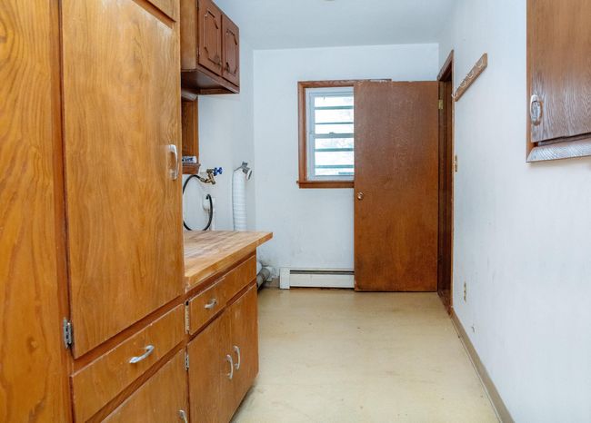 28352 Evergreen Ave, Home with 4 bedrooms, 1 bathrooms and null parking in Aplington IA | Image 24