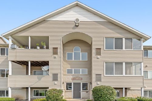 8372 Jasonville Ct Se, Caledonia, MI, 49316-8149 | Card Image