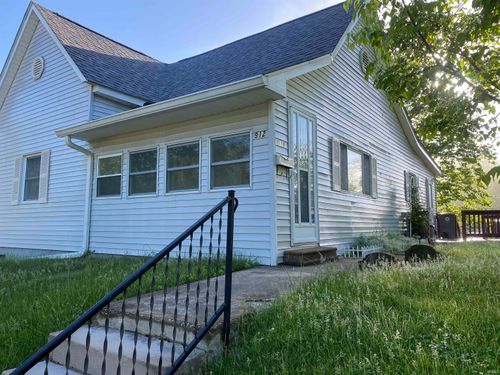 912 N Maple St, Bloomington, IN, 47404-3320 | Card Image