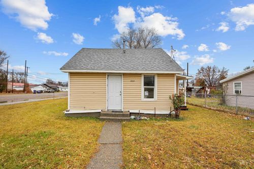324 Linden St, Rupert, ID, 83350-1740 | Card Image