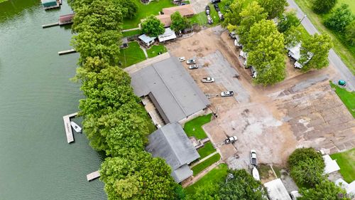 1424 Fisherman Dr, Ferriday, LA, 71334-4146 | Card Image