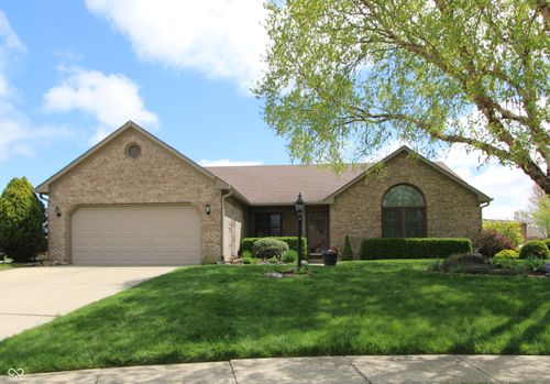 421 Kingsway Ct, Mooresville, IN, 46158-2007 | Card Image