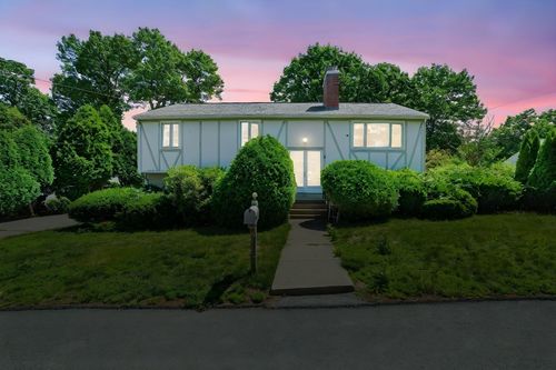 28 Howard Ave, Randolph, MA, 02368-1726 | Card Image