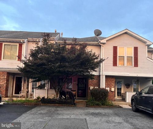 125 Lake Arrowhead Cir, BEAR, DE, 19701-1795 | Card Image