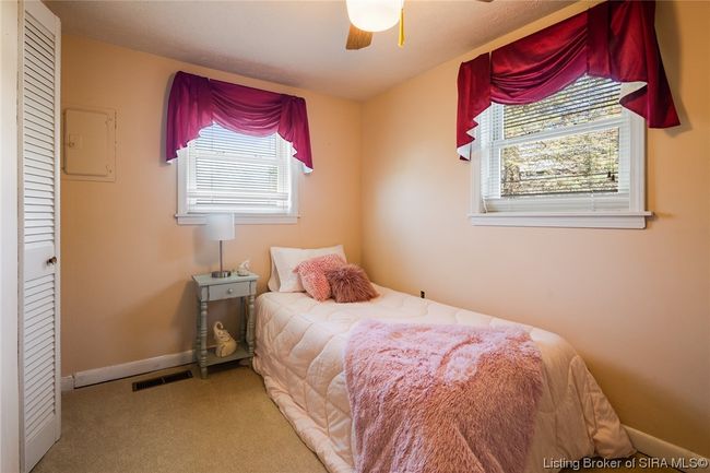 4621 Saint Johns Rd, Home with 3 bedrooms, 1 bathrooms and null parking in Floyds Knobs IN | Image 35