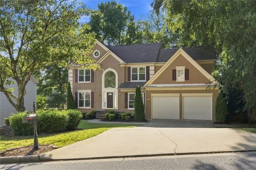 425 Fairford Ln, Johns Creek, GA, 30097-7838 | Card Image