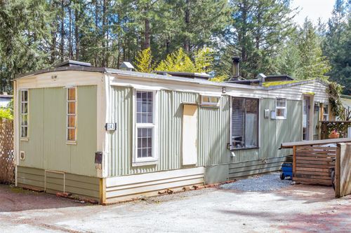 143-2500 Florence Lake Rd, Victoria, BC, V9B4H2 | Card Image