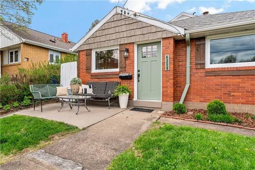 4258 Glen Lytle Rd, Pittsburgh, PA, 15217-2816 | Card Image