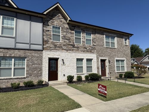 121 Turn Row Dr, Clarksville, TN, 37043-6339 | Card Image
