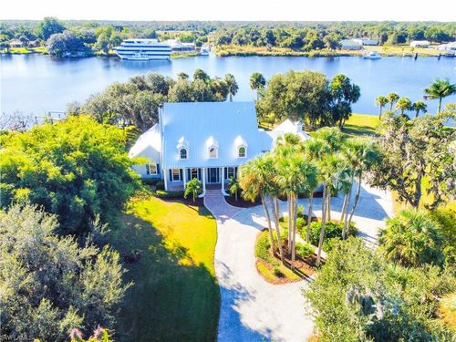 16470 Oakview Cir, ALVA, FL, 33920-3167 | Card Image