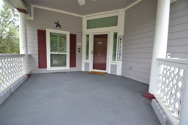 Entrance to property with covered porch | Image 4