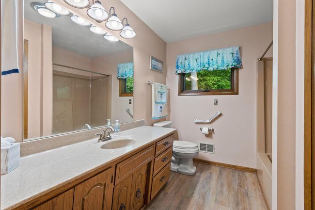full bath | Image 21