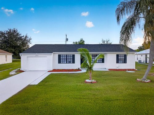 2557 Se Robin Cir, Port St. Lucie, FL, 34952-7053 | Card Image