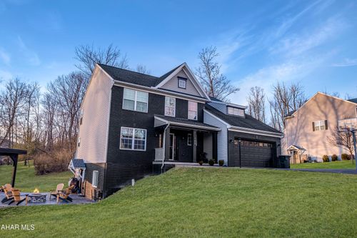 261 Jessica St, Hollidaysburg, PA, 16648-9108 | Card Image