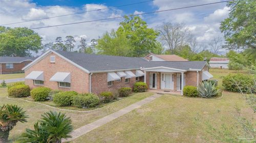 302 Wegner Ave, Cantonment, FL, 32533-1246 | Card Image