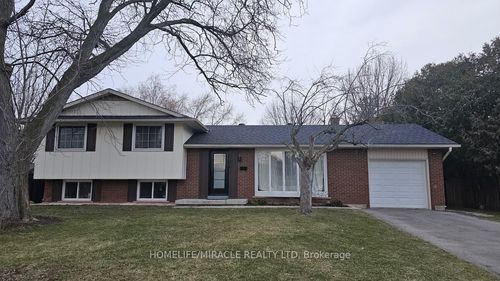 271 Kent Cres, Burlington, ON, L7L4T2 | Card Image