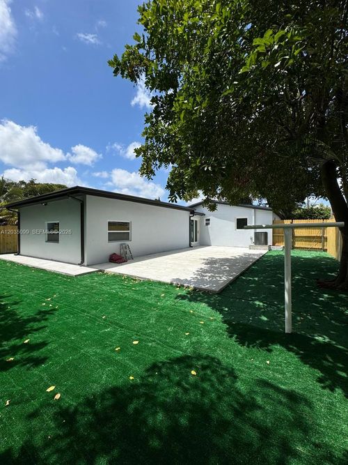 4028 Sw 49th Ct, Fort Lauderdale, FL, 33314-5612 | Card Image