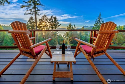 209 Marine Dr, Blakely Island, WA, 98222-5018 | Card Image