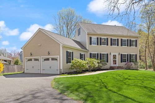 16 Pine St, South Easton, MA, 02375-1118 | Card Image